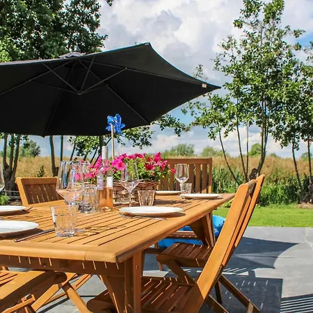 Het Polderhuisje Strijen